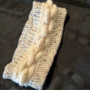 Hand Knitted Headband Chain Stitch Ear Warmer 3.5x22 Beige Acrylic Hairband NEW
